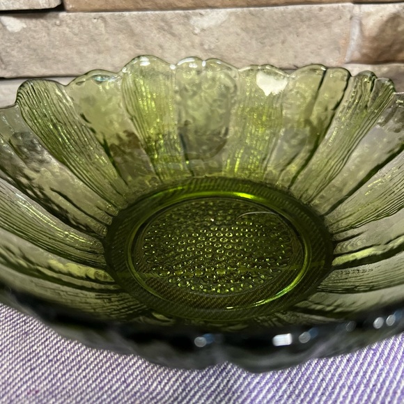 Vintage set of 2 Indiana glass sunflower green bowls - Picture 7 of 7